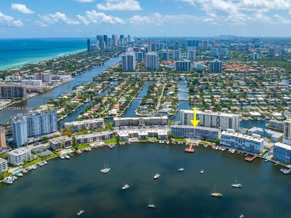 Park Layne Towers, 400 NE Golden Isles Dr #10, Hallandale Beach, Florida 33009, image 1