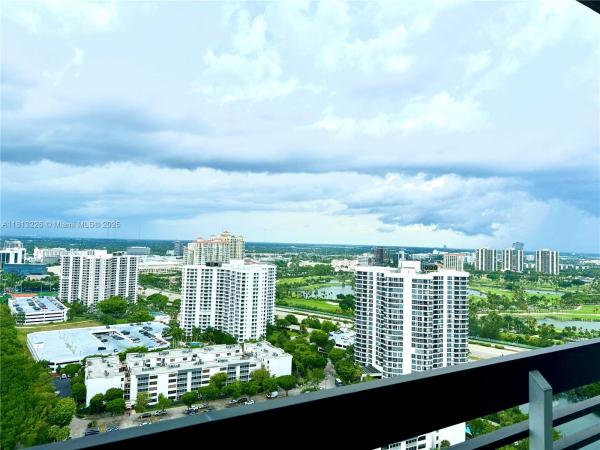 Mystic Pointe Tower 500, 3530 Mystic Pointe Dr #3001, Aventura, Florida 33180, image 3