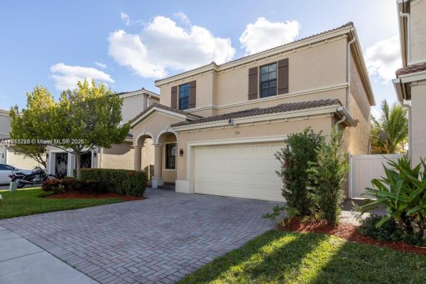 Champion Lakes, 724 NE 191st St, Ives Estates, Florida 33179, image 3