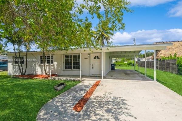 Cutler Ridge Manor Estates, 19810 Eagle Nest Rd, Cutler Bay, Florida 33157, image 3