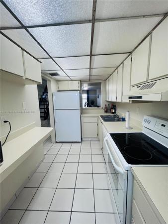 Corners Of Kendall Lakes, 8014 SW 151st Ct #607, Kendall West, Florida 33193, image 3