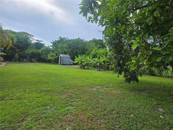 Bird Road Farmsites, 12401 SW 47th St, Kendale Lakes, Florida 33175, image 2