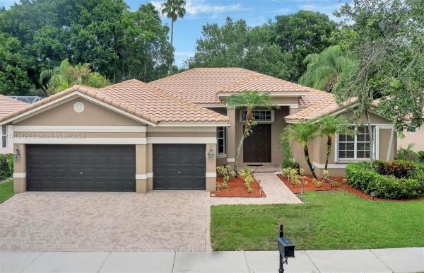 Lake Ridge, 3943 Nighthawk Dr, Weston, Florida 33331, image 1