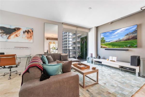 Neo Vertika, 690 SW 1st Ct #2530, Miami, Florida 33130, image 1