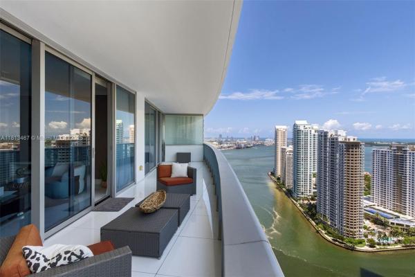 Epic Hotel & Residences, 200 Biscayne Boulevard Way #3904, Miami, Florida 33131, image 1