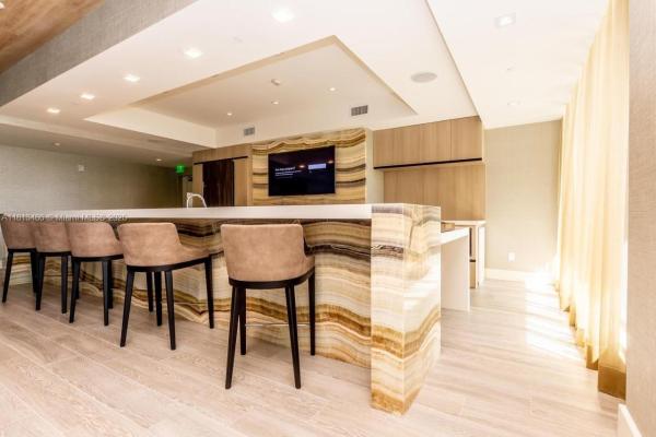 Aventura Parksquare Residences, 2960 NE 207th St #606, Aventura, Florida 33180, image 3