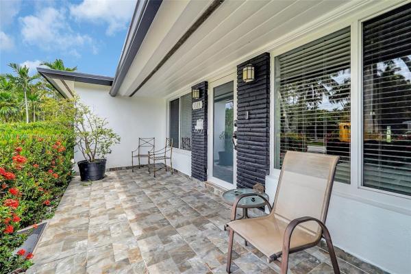 Hollywood Lakes, 1319 Buchanan St, Hollywood, Florida 33019, image 1