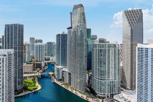 Aston Martin Residences, 300 Biscayne Blvd Way #1705, Miami, Florida 33131, image 1