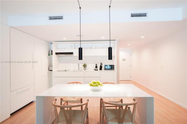 Quarzo Bal Harbour, 291 Bal Bay Dr #405, Bal Harbour, Florida 33154, image 1
