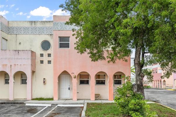East View Gardens, 2756 NW 131st St, Opa-Locka, Florida 33054, image 1
