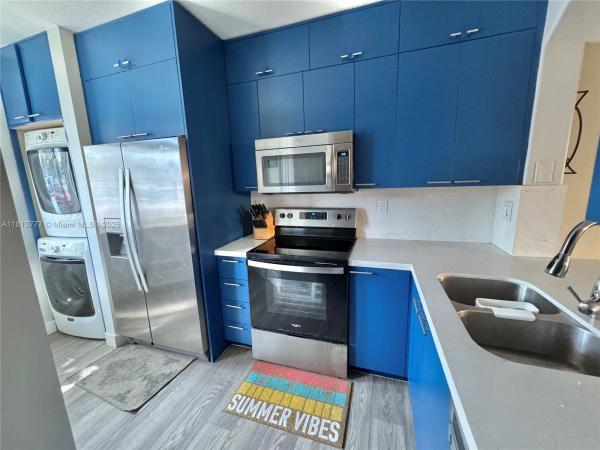 Crystal Colony, 120 SW 109th Ave #3, Sweetwater, Florida 33174, image 3