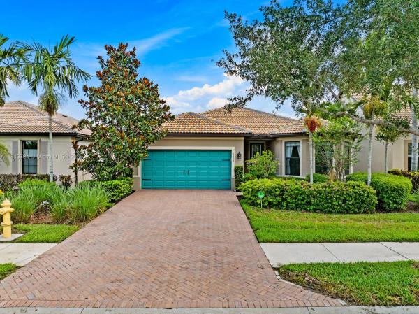 Del Webb Naples, 6085 Triumph Ln, Ave Maria, Florida 34142, image 1