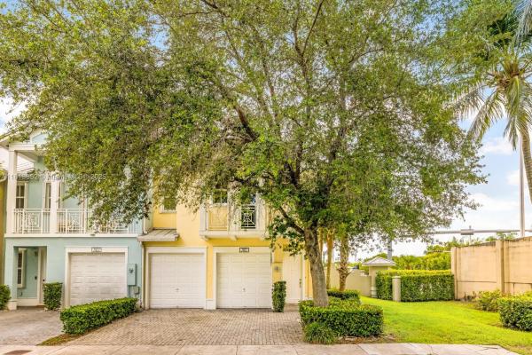 The Reserve At Doral West, 7411 NW 114th Ct, Doral, Florida 33178, image 1