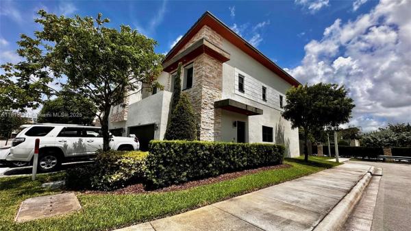 Summit At Park Central, 10435 NW 79th Ter, Doral, Florida 33178, image 1