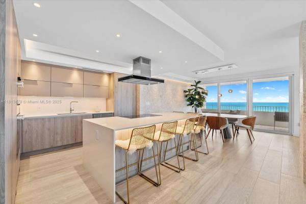 Commodore Club South, 199 Ocean Lane Dr #1001, Key Biscayne, Florida 33149, image 1