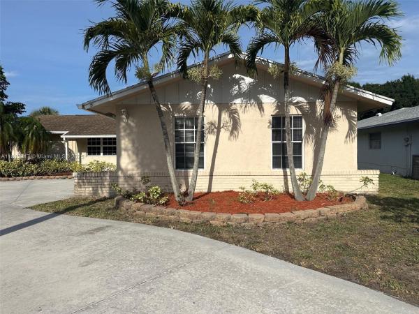 Palm Beach Gardens No HOA, 9802 N Military Trl, Palm Beach Gardens, Florida 33410, image 1
