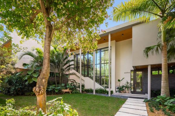 Bonita Park, 4094 Park Ave, Coconut Grove, Florida 33133, image 1