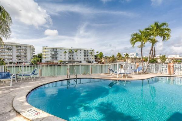 Rive Marseilles, 1185 Marseille Dr #205, Miami Beach, Florida 33141, image 1