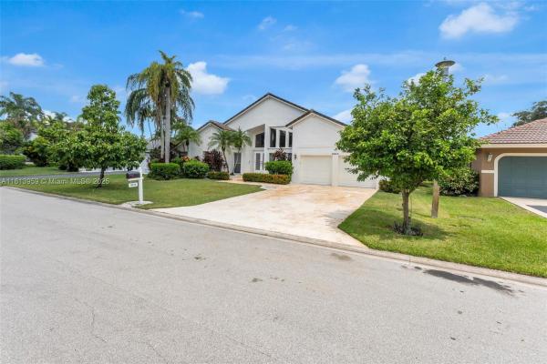 North Additions, 9935 NW 49th Pl, Coral Springs, Florida 33076, image 1