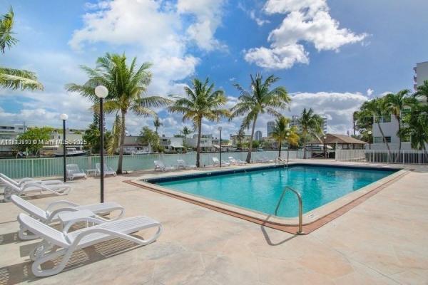 Island Point South, 7207 Bay Dr #19, Miami Beach, Florida 33141, image 1
