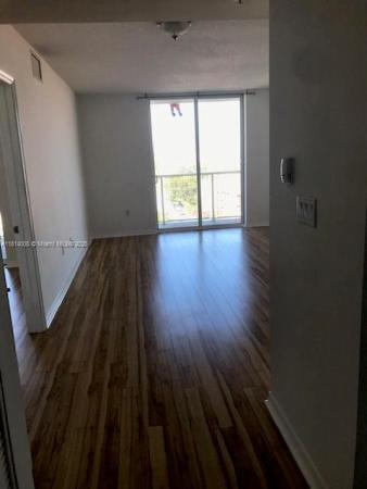 Brickell Vista, 900 SW 8th St #806, Miami, Florida 33130, image 1