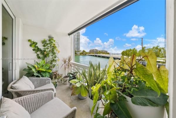 Bonne Vie, 1670 Lincoln Ct #2B, Miami Beach, Florida 33139, image 1