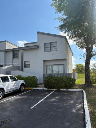 735 NW 105th Pl #C3, Miami, Florida 33172, image 1