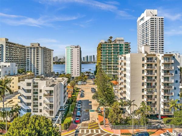Alton Park, 1300 Alton Rd #3C, Miami Beach, Florida 33139, image 1