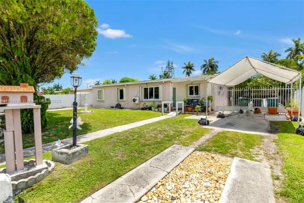 11240 SW 47th St, Miami, Florida 33165, image 1