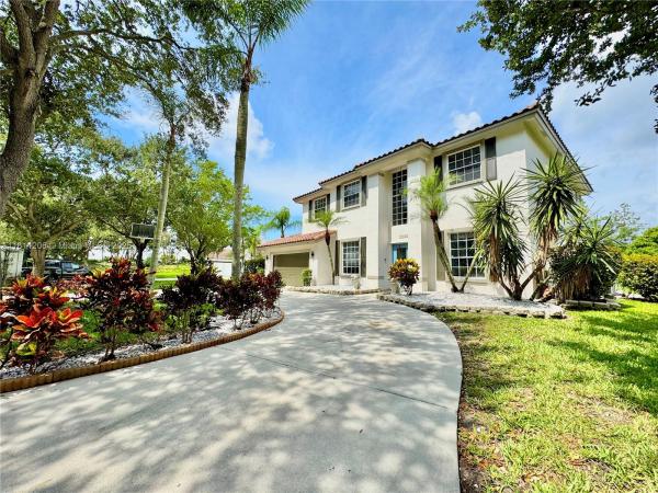 Maplewood, 1560 NW 103rd Ter, Coral Springs, Florida 33071, image 2
