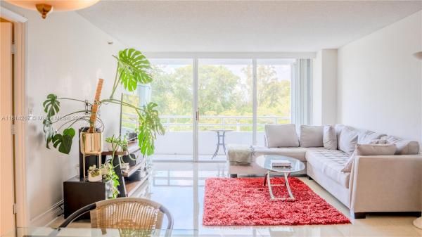 Delvista Tower 2, 20355 NE 34th Ct #325, Aventura, Florida 33180, image 3