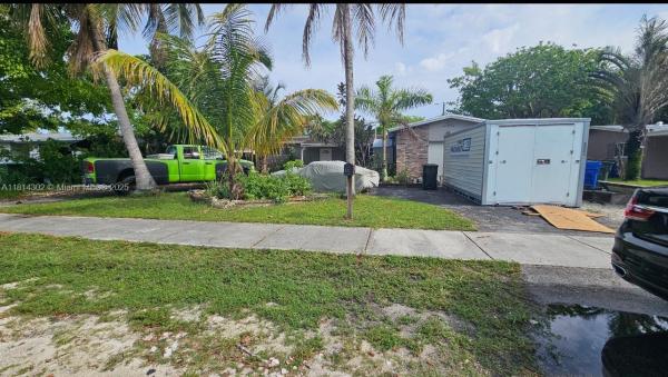 Riverland Village, 3390 SW 15th Ct, Fort Lauderdale, Florida 33312, image 2
