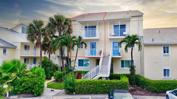 5558 NE Gulfstream Way #5558, Fort Pierce, Florida 34996, image 1
