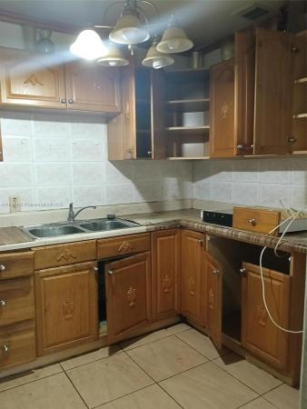 Floral Park, 1828 NW 58th St, Miami, Florida 33142, image 2