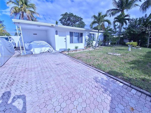 Broadview Country Club Estates, 1720 SW 64th Ave, North Lauderdale, Florida 33068, image 1