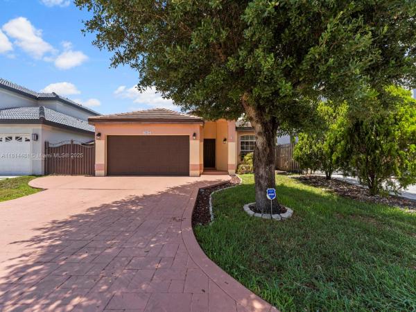 Marbella Park, 19847 NW 86th Ave, Hialeah, Florida 33015, image 3