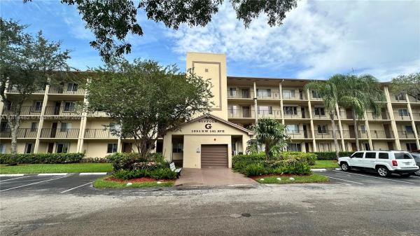 Suffolk At Century Village, 1351 SW 141st Ave #407G, Pembroke Pines, Florida 33027, image 1