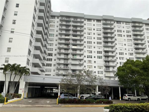 Golden Surf Towers, 137 Golden Isles Dr #611, Hallandale Beach, Florida 33009, image 1