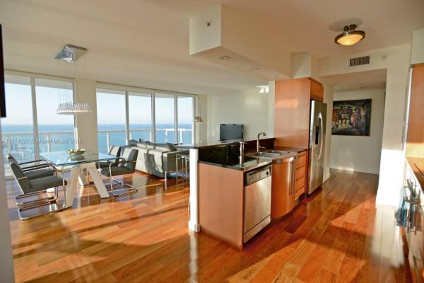 Akoya, 6365 Collins Ave #3908, Miami Beach, Florida 33141, image 1