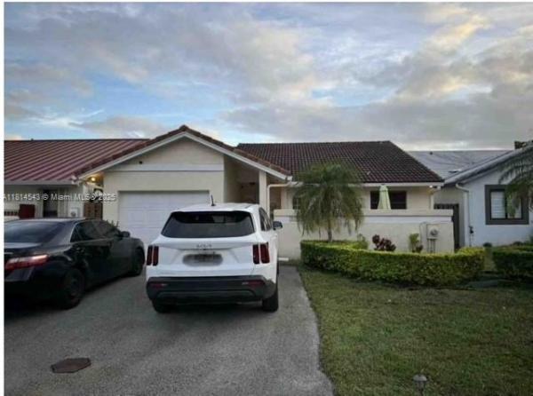15168 SW 95th Ln, Unincorporated Dade County, Florida 33196, image 1