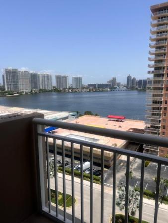 Winston Towers 100, 250 174th St #1211, Sunny Isles Beach, Florida 33160, image 1