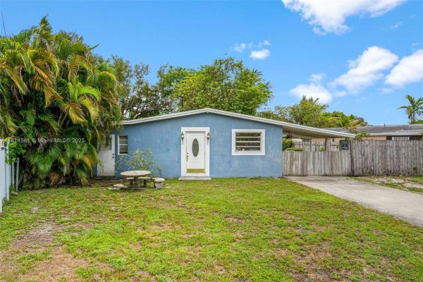 Beach Park, 1728 NE 179th St, North Miami Beach, Florida 33162, image 3