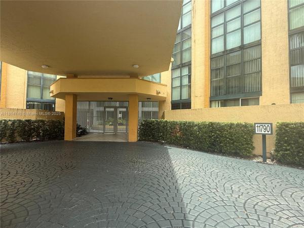 11790 SW 18th St #529-3, Miami, Florida 33175, image 1