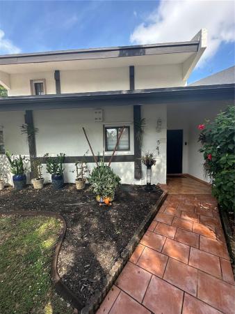 541 NE 199th Ln #2X, Unincorporated Dade County, Florida 33179, image 1