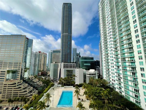 The Plaza On Brickell East, 950 Brickell Bay Dr #1907, Miami, Florida 33131, image 1