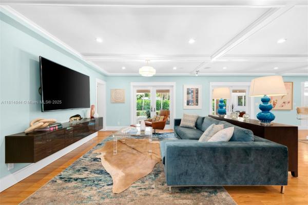 Pinecrest Residential, 7505 SW 129th St, Pinecrest, Florida 33156, image 2