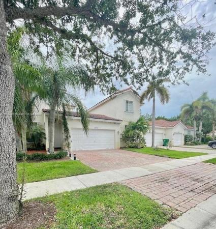 Sunset Lakes, 18796 SW 27th Ct, Miramar, Florida 33029, image 1