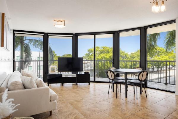 Coral Pointe, 1690 SW 27th Ave #301, Miami, Florida 33145, image 3