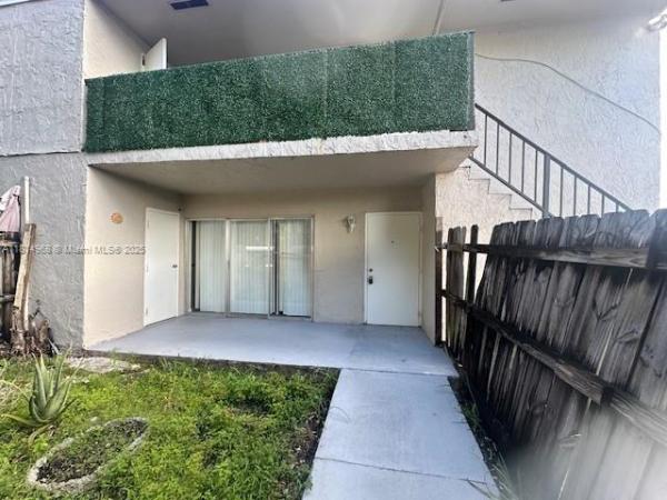 15665 SW 82 Circle Ln #4-15, Unincorporated Dade County, Florida 33193, image 1