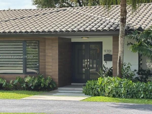 Granada Gardens, 9701 SW 96th Ct, Kendall, Florida 33176, image 2